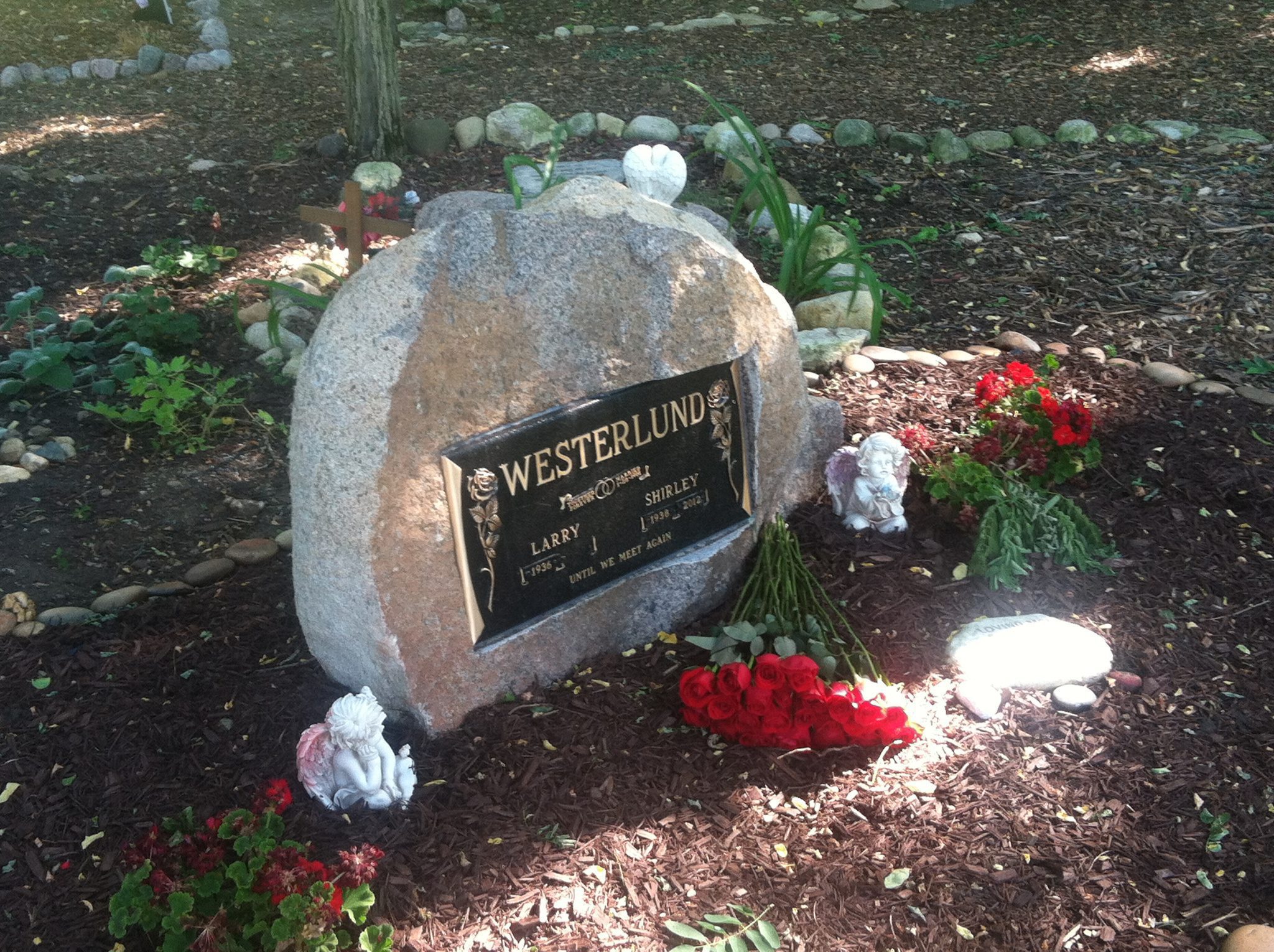 Granite stone memorial for cremated remains